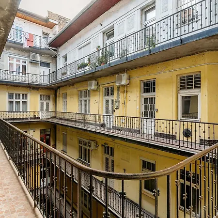 شقة Boutique In The Heart Of A20s بودابست